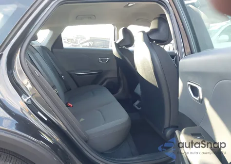 2025 Kia K4 Lxs z USA, uszkodzony, nr VIN 3KPFT4DE2SE236500